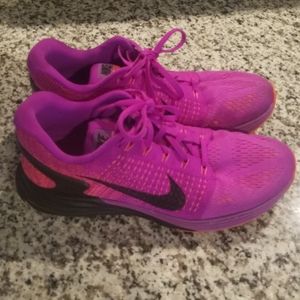 Womens nike running sneakers